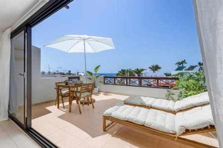 Sea View Apt Puerto Del Carmen Puerto del Carmen  Buitenkant foto